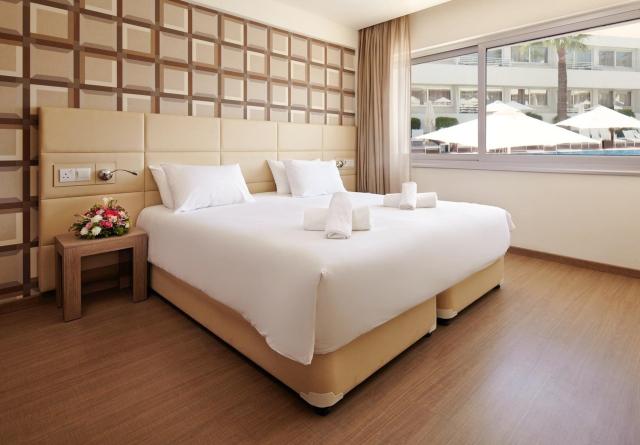 MelpoAntia Luxury Apartments & Suites