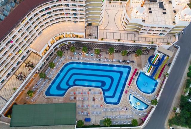 OZ Hotels Sui Resort