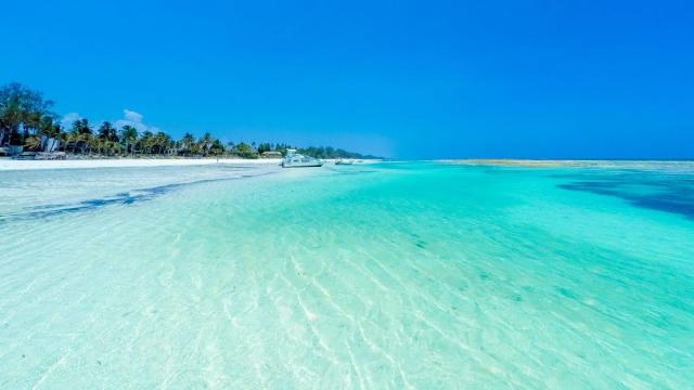 Nomad Beach Resort