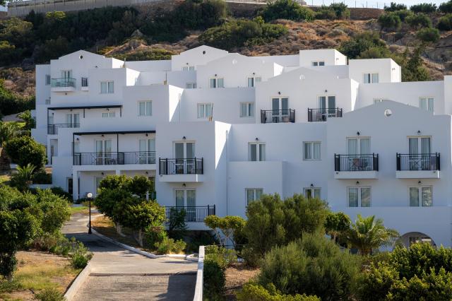 Mare Village Sunshine