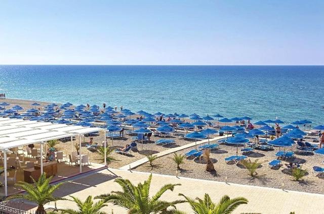 Mare Village Sunshine