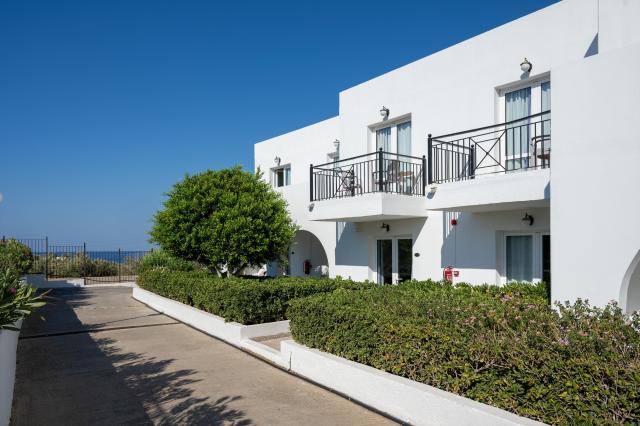 Mare Village Sunshine