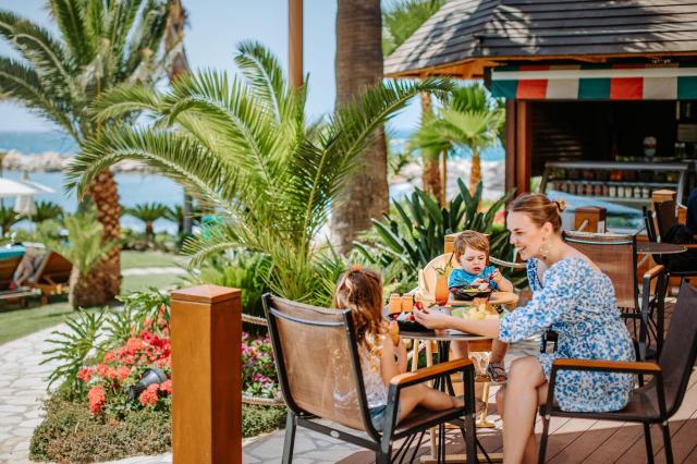Amathus Beach