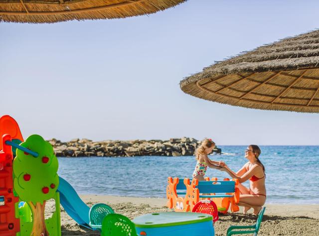 Amathus Beach