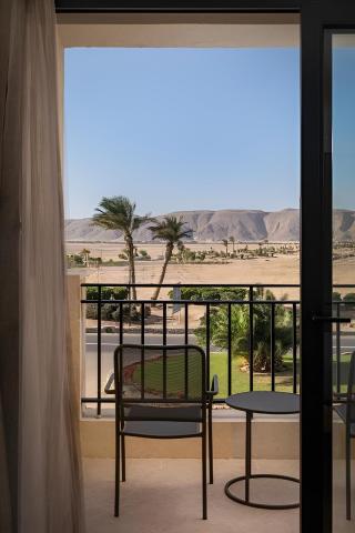 Creek Hotel & Residences El Gouna