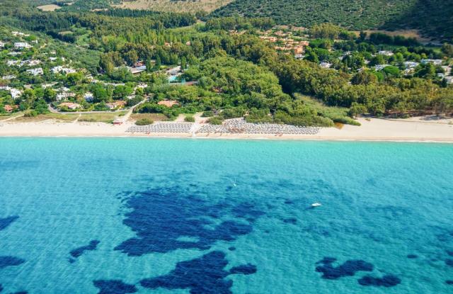 Calaserena Village