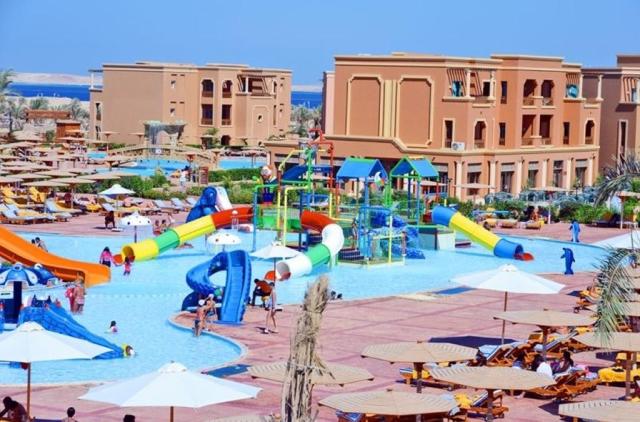 Charmillion Club Aqua Park