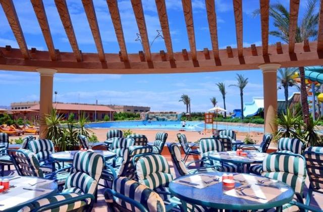 Charmillion Club Aqua Park