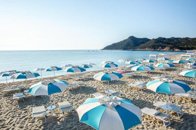 Limone Beach Village