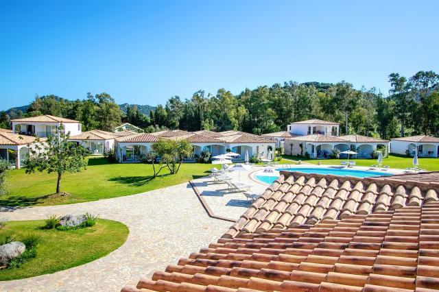 Limone Beach Village