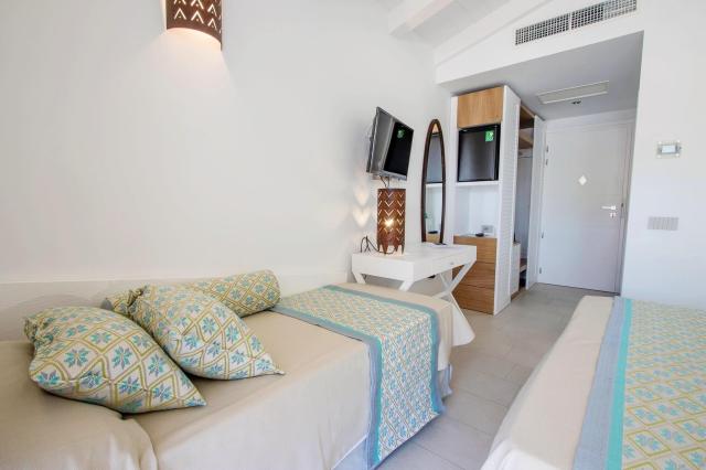 Limone Beach Village