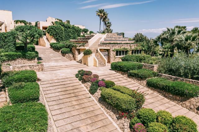 Mangia’s Sicily, Brucoli, Autograph Collection