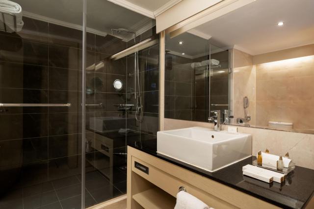Cleopatra Luxury Resort