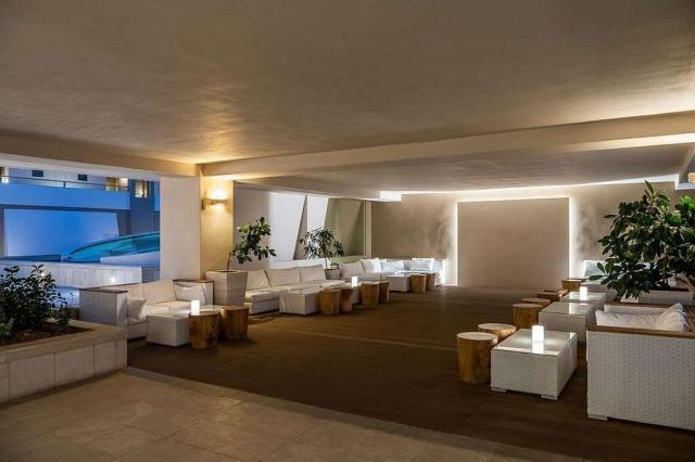Avra Imperial Beach Resort & Spa