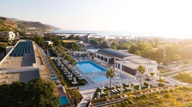 Avra Imperial Beach Resort & Spa