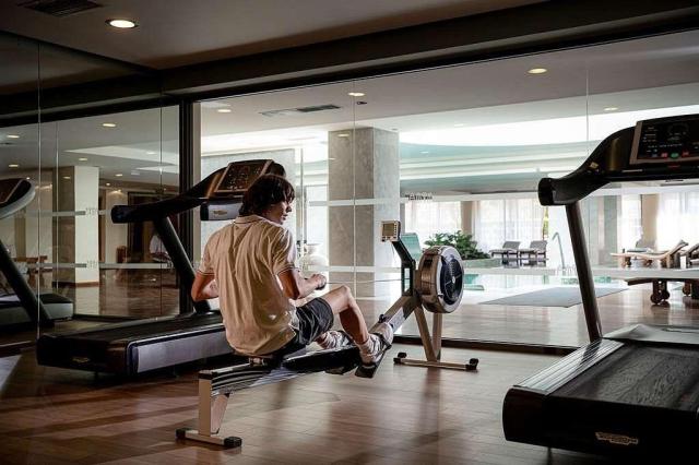 Avra Imperial Beach Resort & Spa