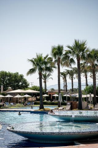 Minoa Palace Resort & Spa