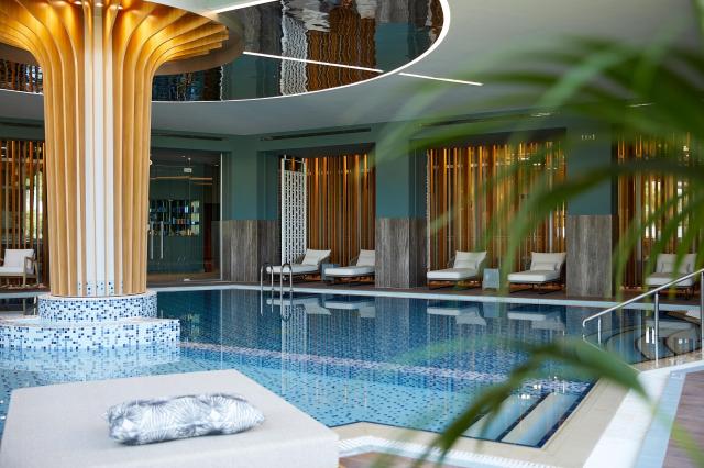 Minoa Palace Resort & Spa