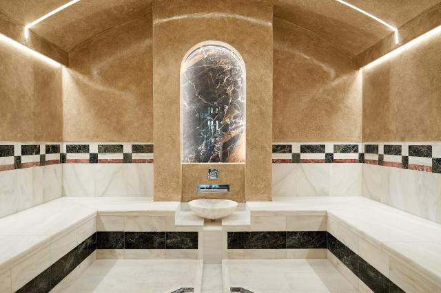 Minoa Palace Resort & Spa
