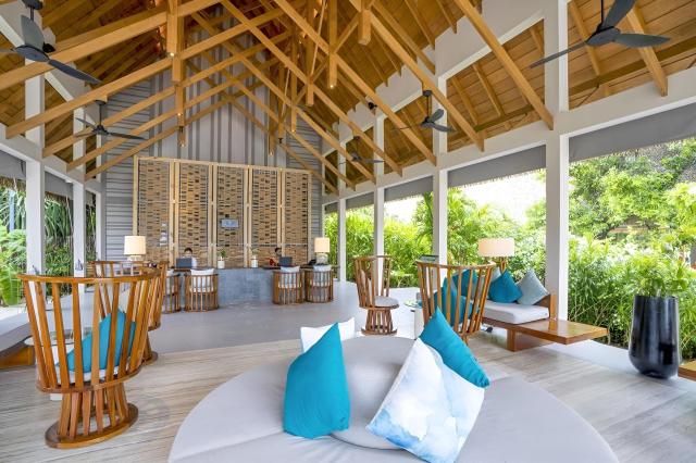 Emerald Faarufushi Resort & Spa