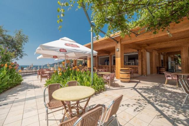 Montenegro Beach Resort