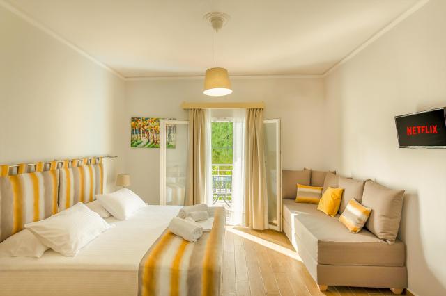 Ekati Mare Boutique