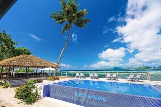 Le Nautique Luxury Waterfront Hotel