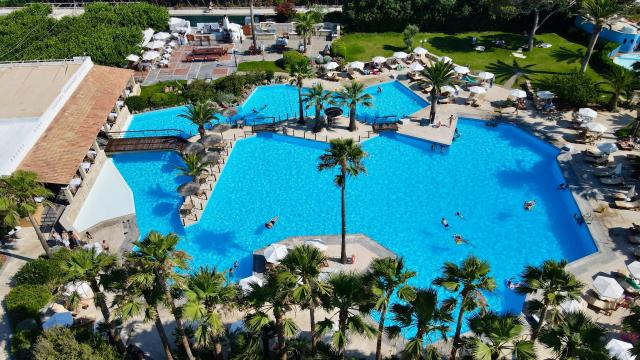 Aquila Rithymna Beach