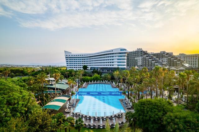 Concorde de Luxe Resort