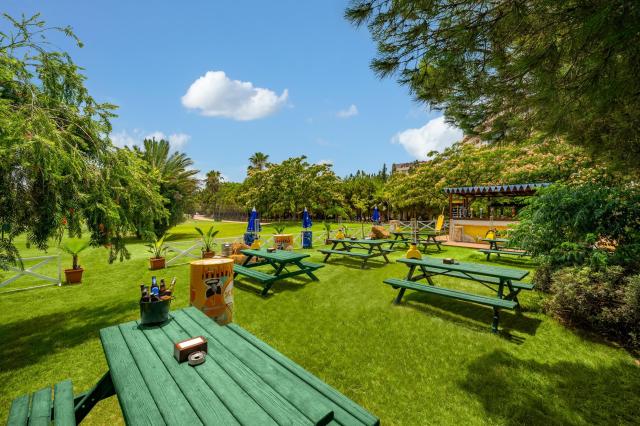 Concorde de Luxe Resort