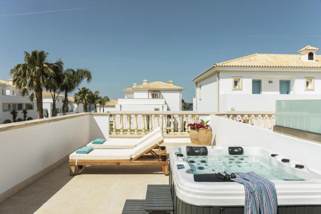 Mitsis Laguna Exclusive Resort & Spa