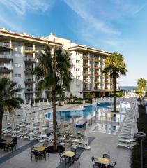 Ramada Hotel & Suites By Wyndham Kusadasi