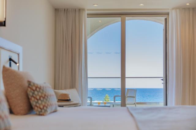 Golden Coast Beach Hotel