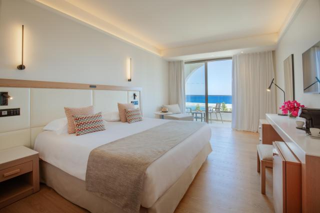 Golden Coast Beach Hotel