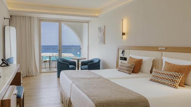 Golden Coast Beach Hotel