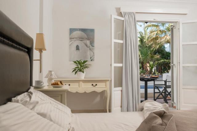 Smy Mediterranean White Santorini