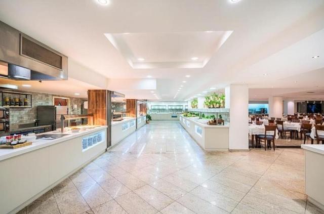 Iberostar Bellevue