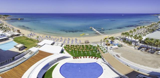 Flamingo Paradise Beach