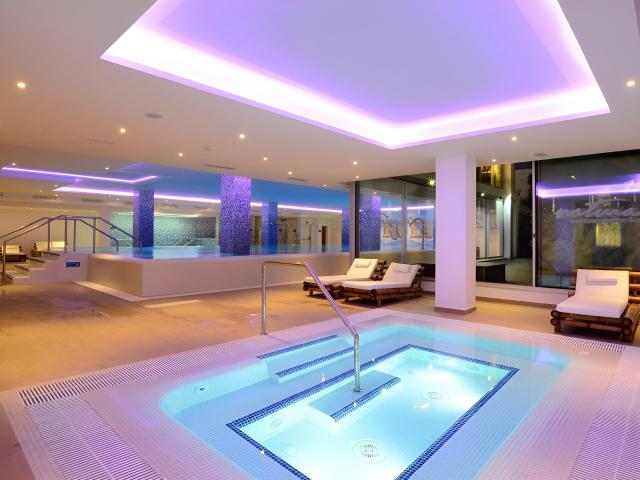 Alexandre Hotel Troya