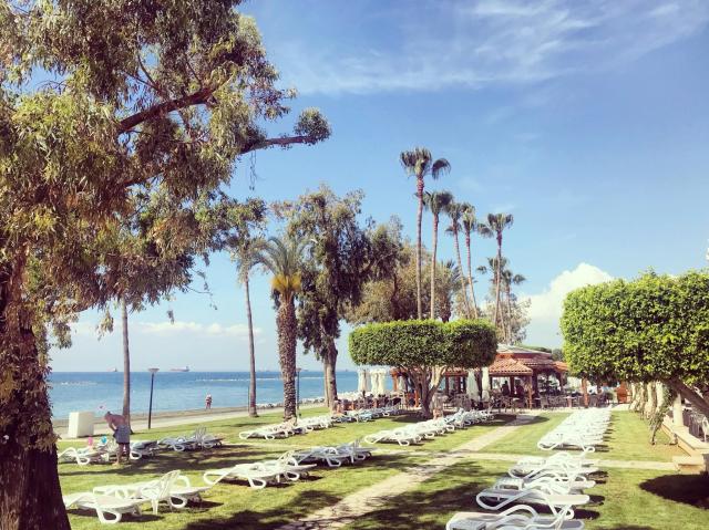 Poseidonia Beach