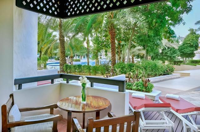 Al Habtoor Grand Resort, Autograph Collection