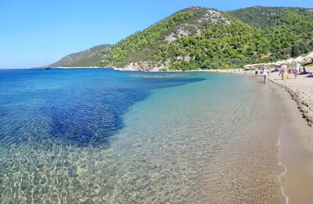 Pefkos Breeze Family