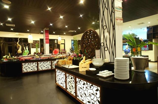 Apsara Beachfront Resort and Villa