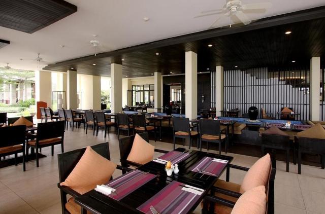 Apsara Beachfront Resort and Villa