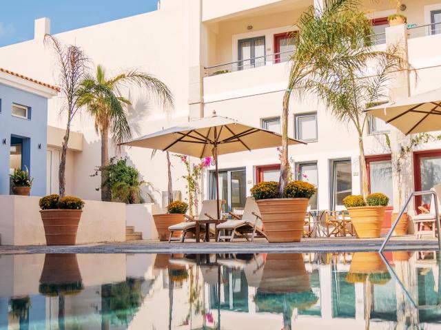 Grecotel Plaza Spa Apartments