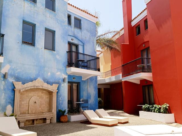 Grecotel Plaza Spa Apartments