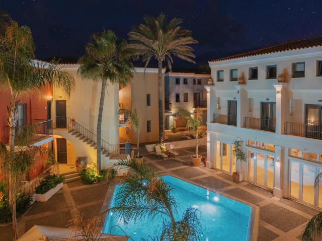 Grecotel Plaza Spa Apartments