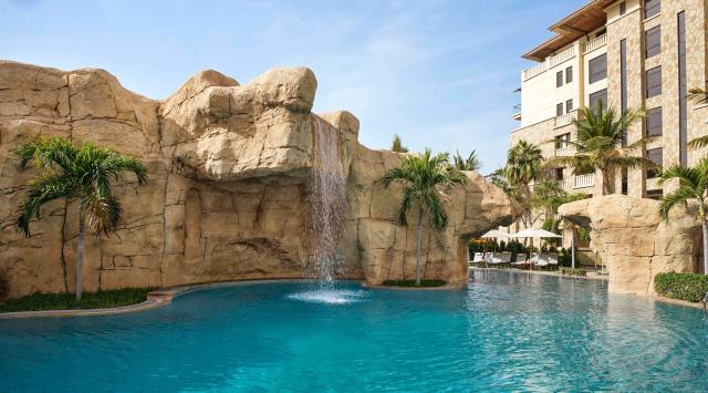 Sofitel Dubai The Palm Resort & Spa