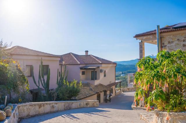 Salvator Villas & Spa