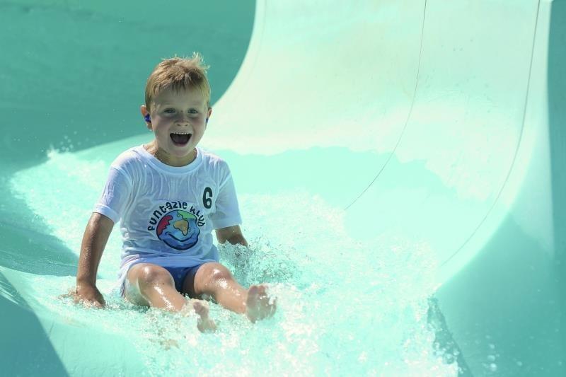 White Olive Marine Aquapark